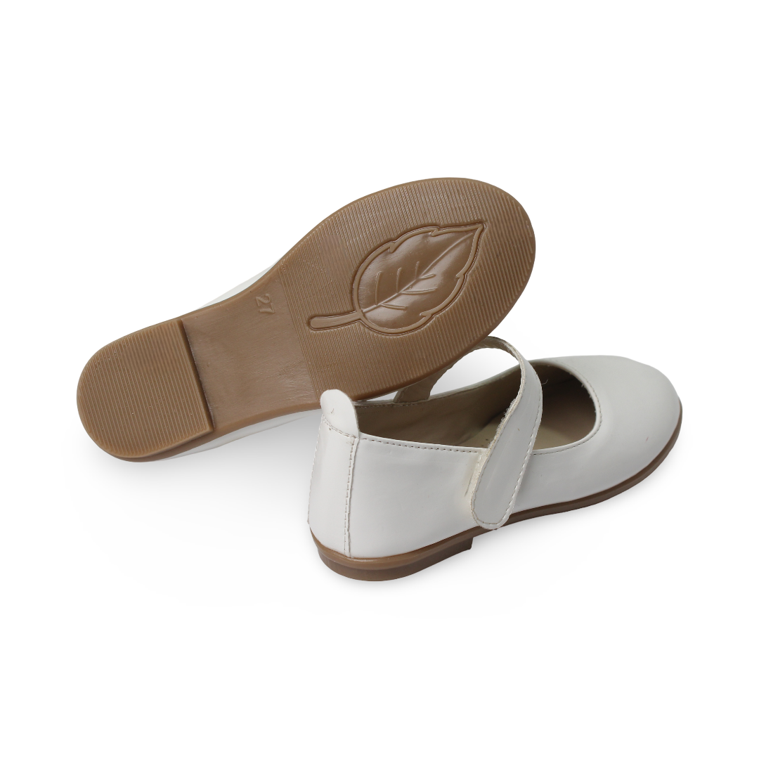 Girls Leather Ballerina – Shiny White