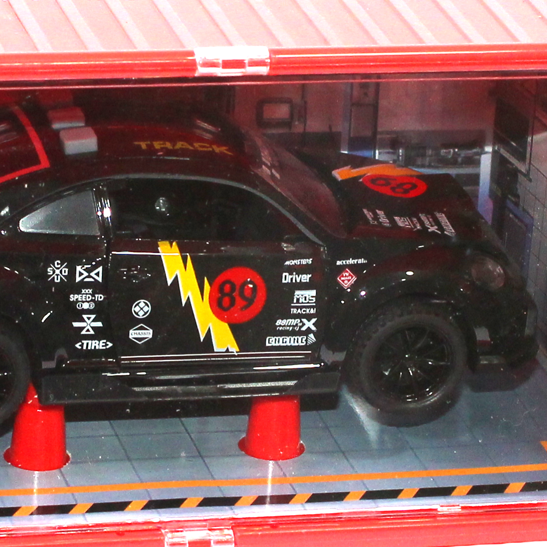 Cargo "89" Volkswagen Beetle Racing Car – Black