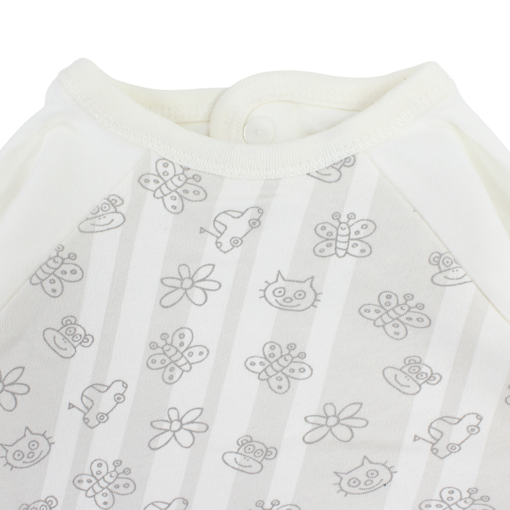 Cotton Baby Bib – Off-White with Butterflies, Cats, and Cars Print