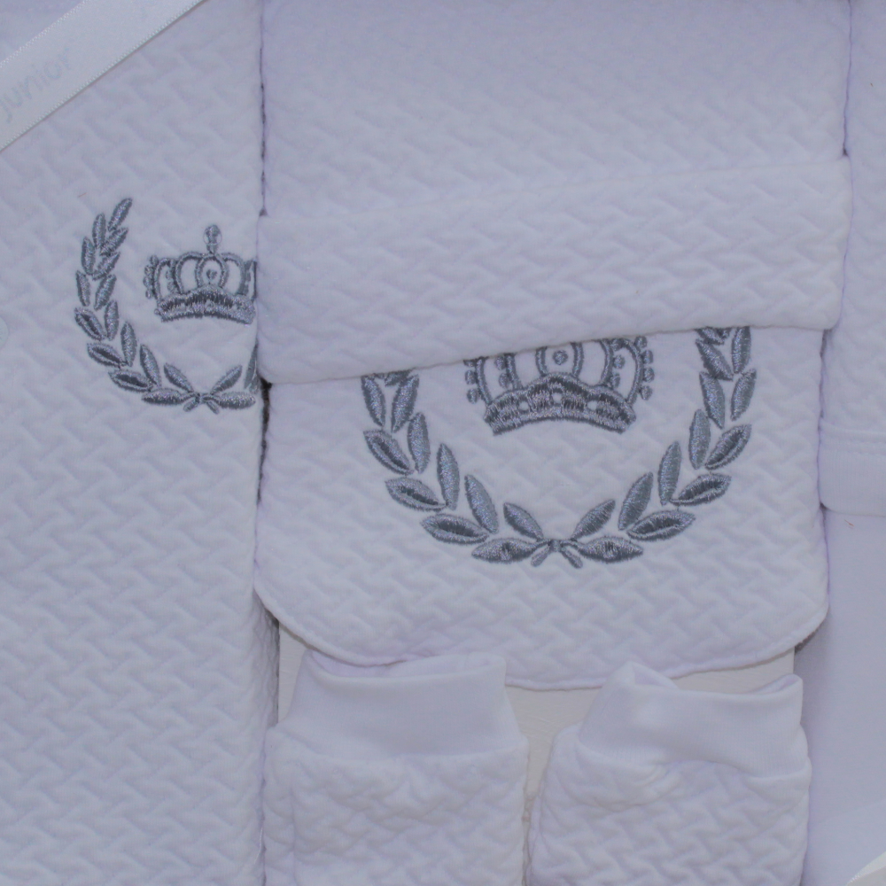 Baby Boys Cotton Gift Box – White with Crown Design (5 Pcs)