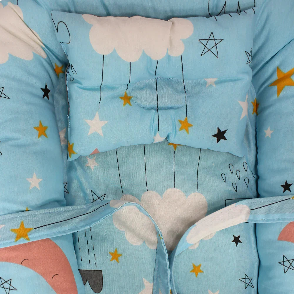 Baby Nest – Light Blue with Clouds