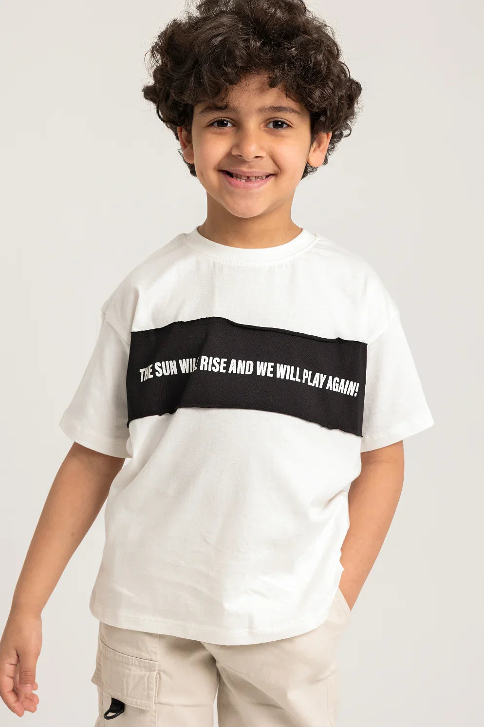 Unisex "THE SUN WILL RISE" Short-Sleeved T-Shirt – Offwhite - Clothing - Playmore