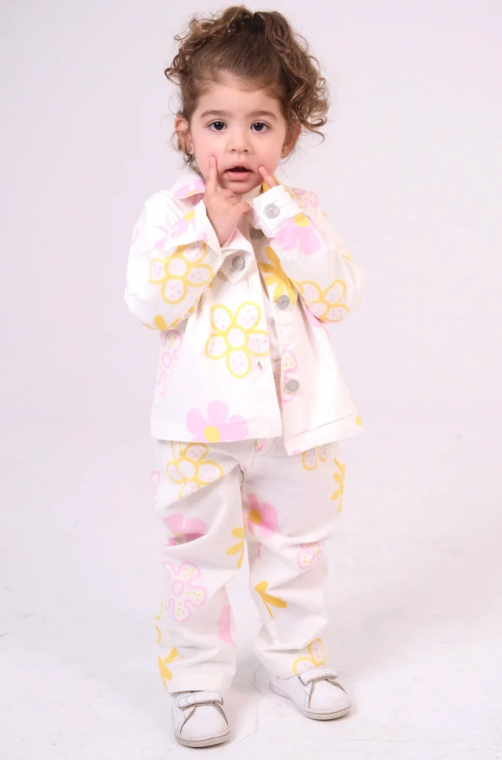 Baby Girls Gabardine Pants – Offwhite with Flowers - Clothing - Playmore