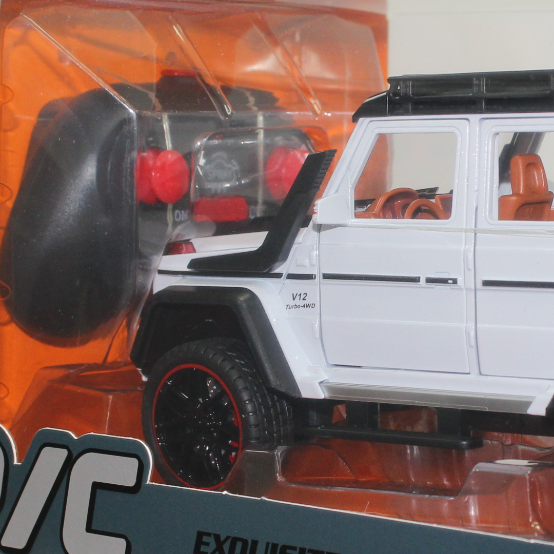 HCF 1:22 Scale Remote Control Mercedes-Benz G-Class Car – White