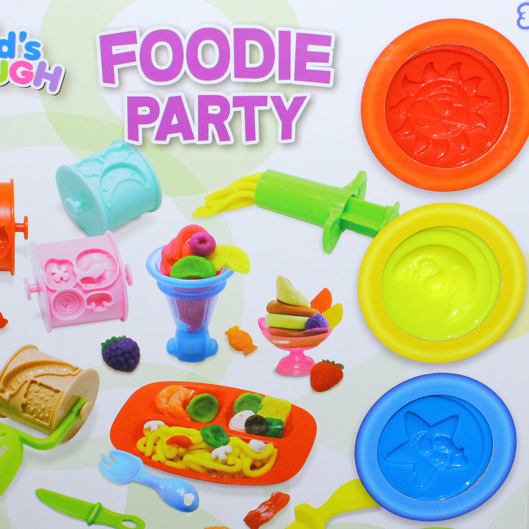 Kids Dough Foodie Party Set with Pasta Maker & 4 Dough Cups