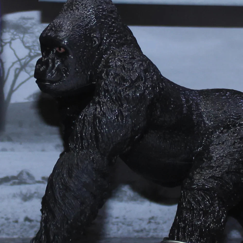 The World of Animals Model Series - 2 Gorillas Figurines