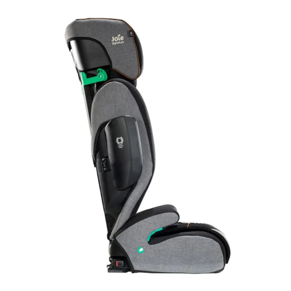 Joie I-Traver I-Size Car Seat in Carbon