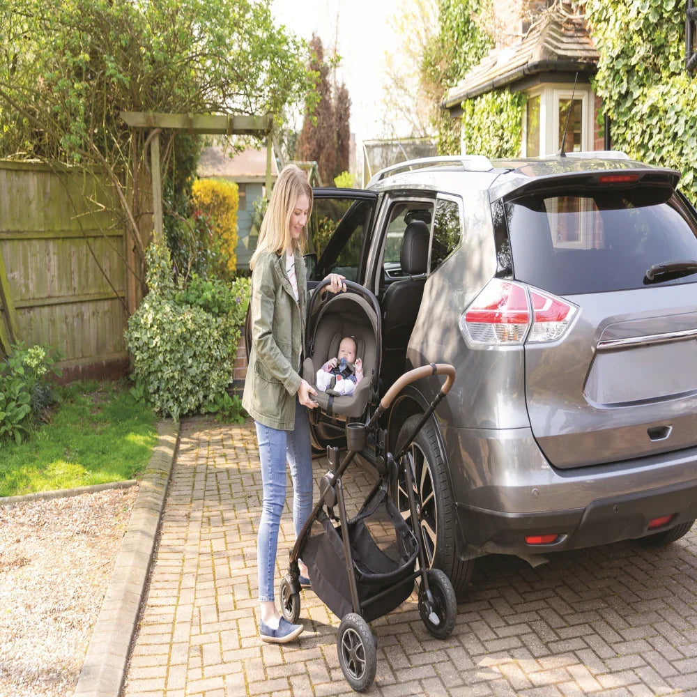 Joie i-Snug 2 Lightweight Baby Car Seat – Rearward Facing