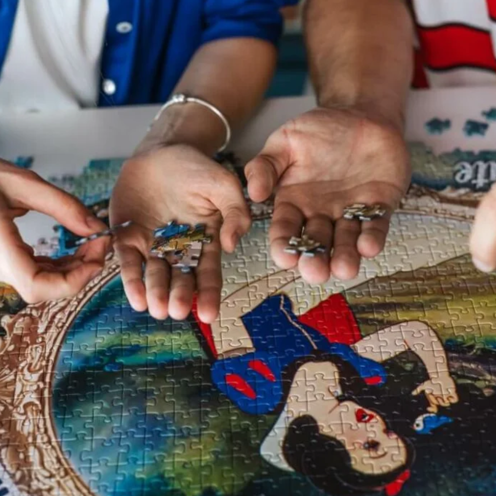 Trefl Puzzle Premium Plus Quality – Iconic Moments of Snow White 1000 Pcs