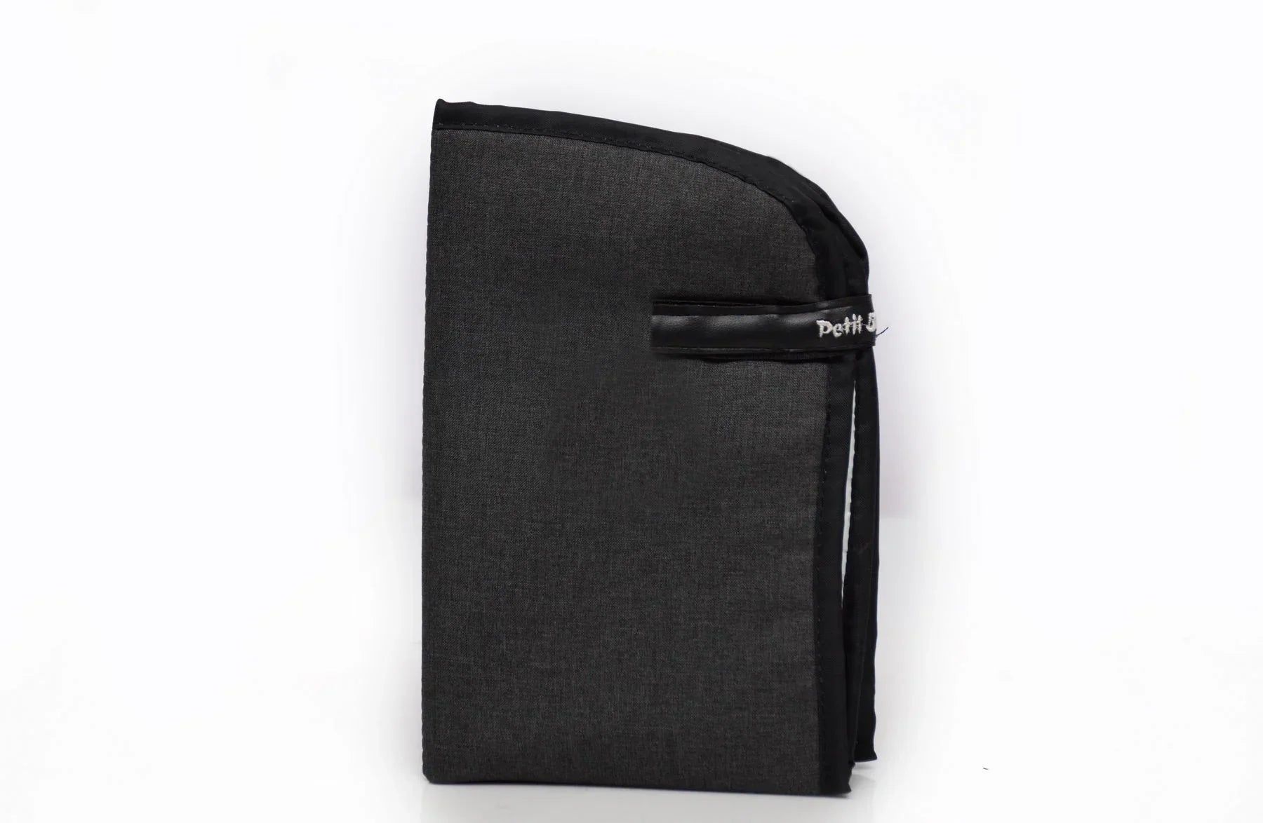 Petit Bebe Baby Diaper Bag Premium – Black & Black