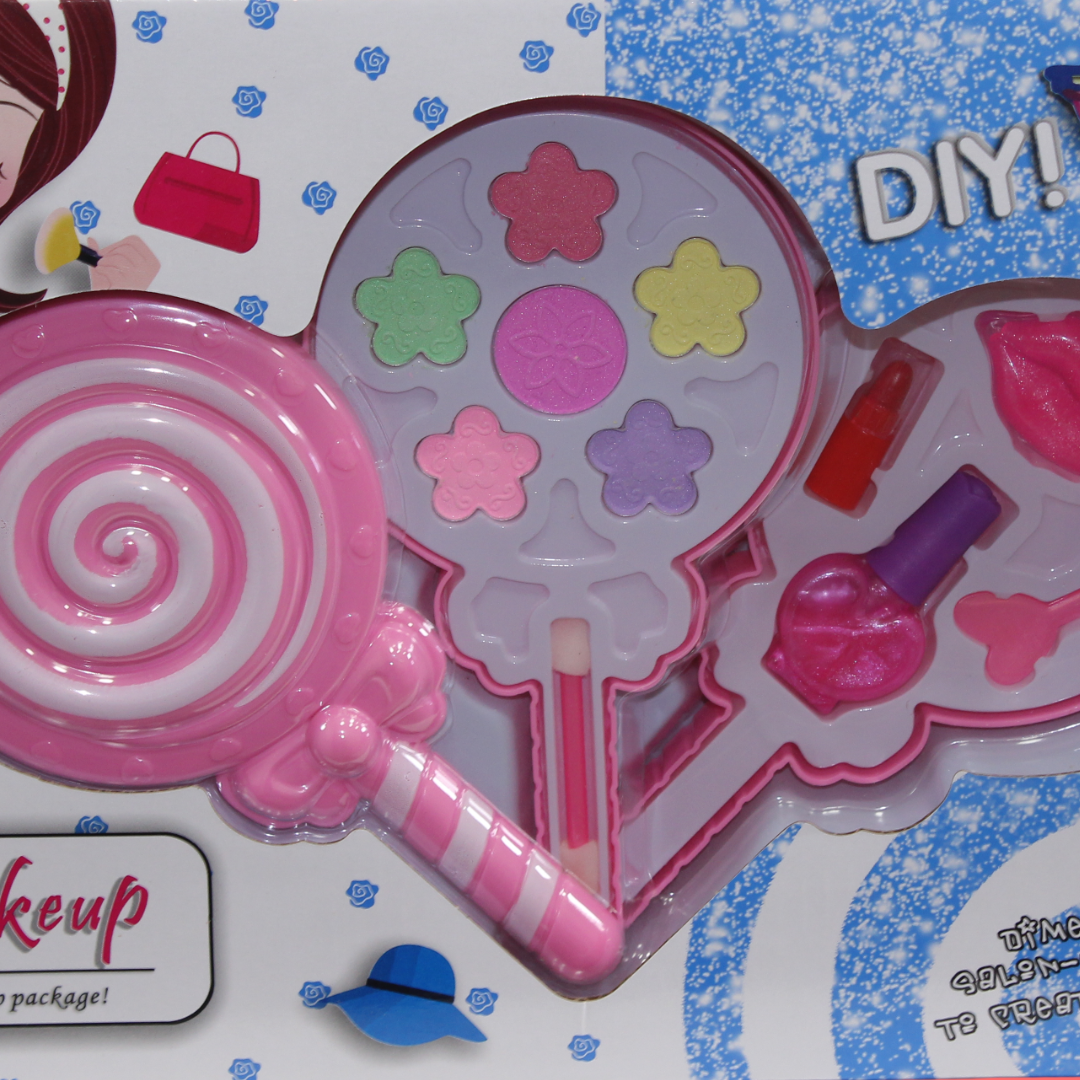 DIY Lollipop-Shaped Kids Makeup Set