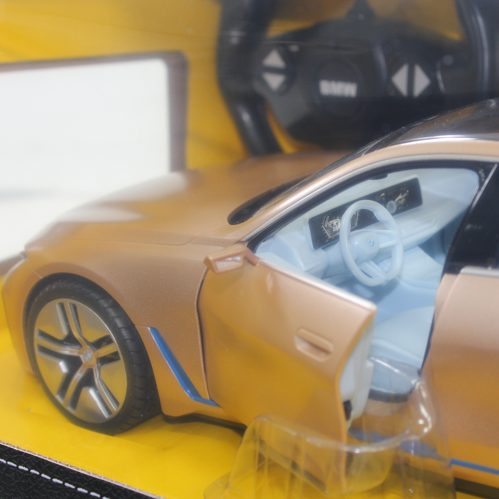 Rastar 1:14 Scale Remote Control BMW i4 Concept Car