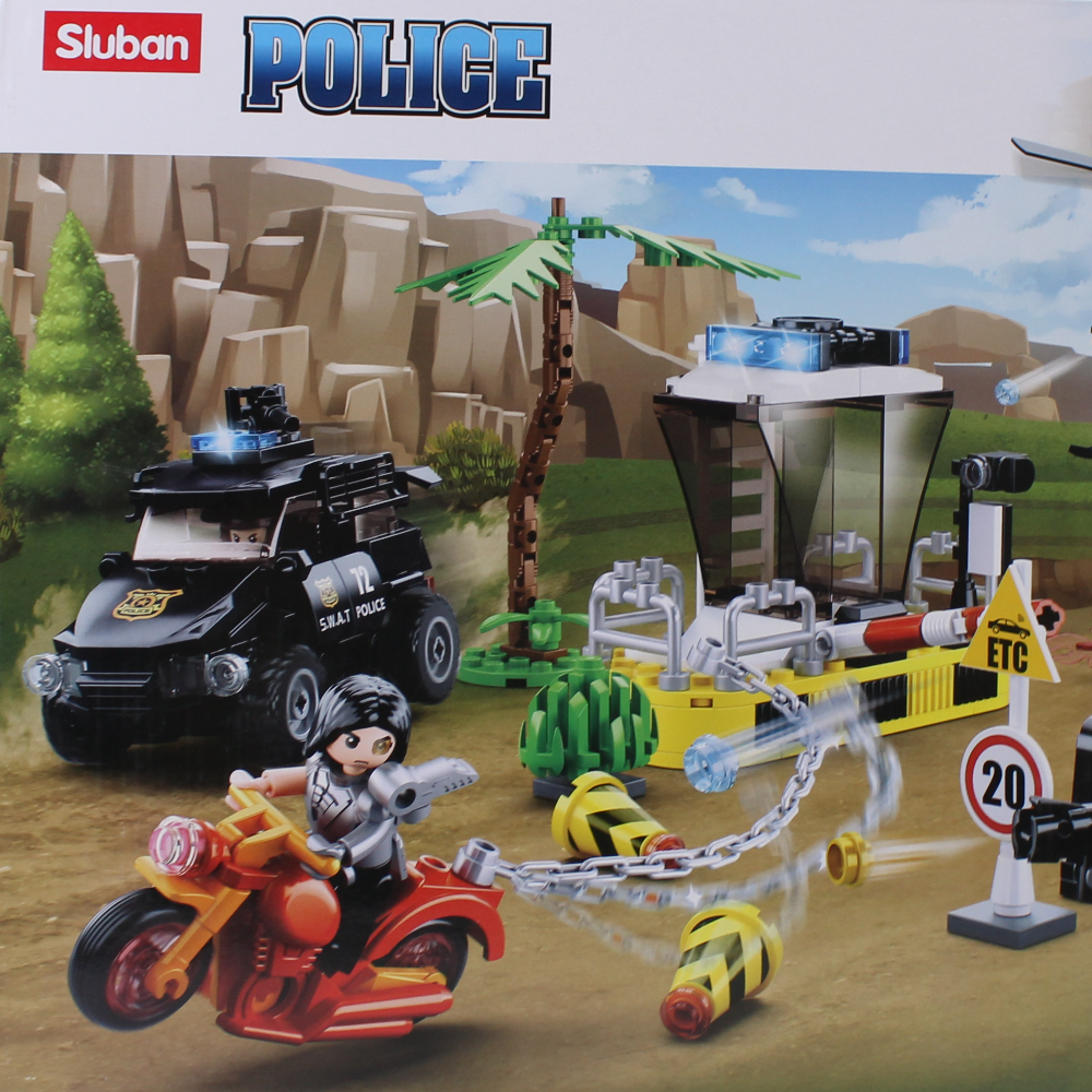 Sluban Police Border Control Building Blocks – 373 Pieces