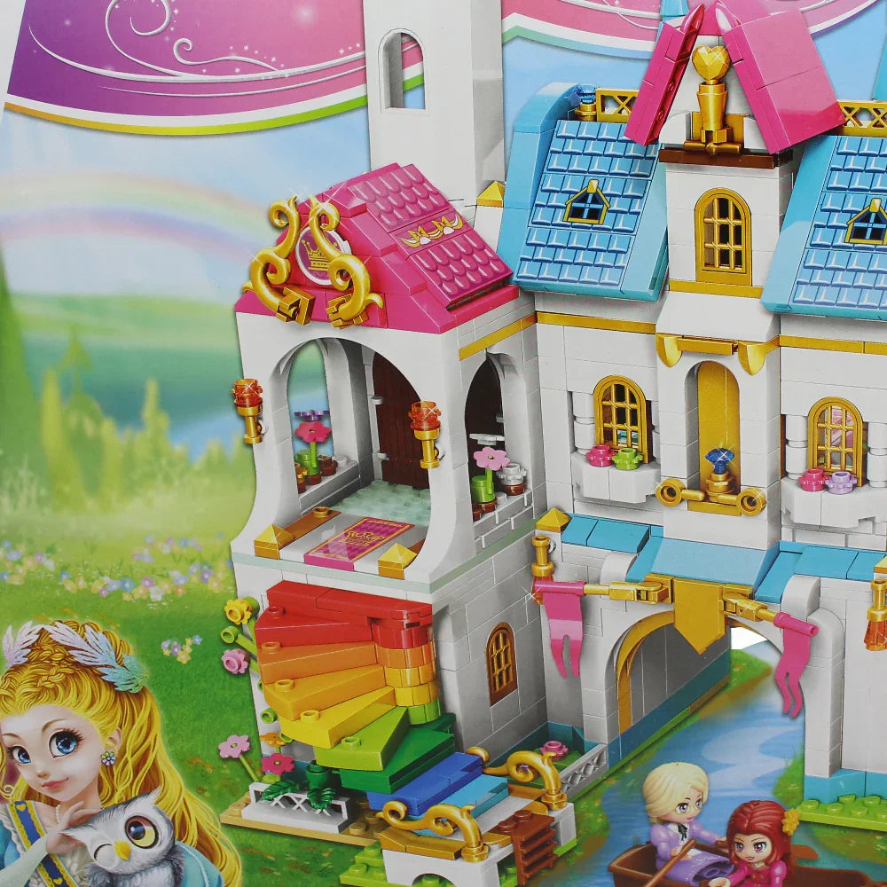 Princess Leah Lake Rainbow Castle Building Blocks - 605 Pcs