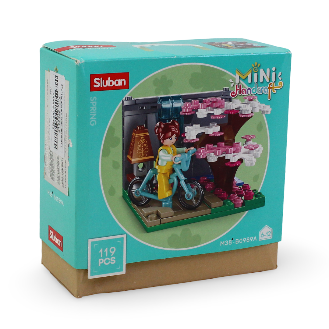 Sluban Mini Handcraft Shops Building Set
