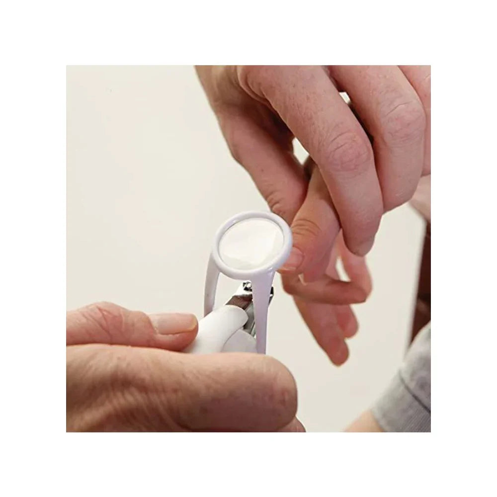Dreambaby Baby Nail Clippers with Magnifying Glass