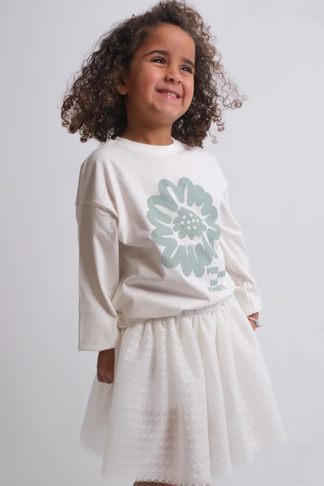"Play among The Flowers" Long-Sleeved T-Shirt - Clothing - Playmore