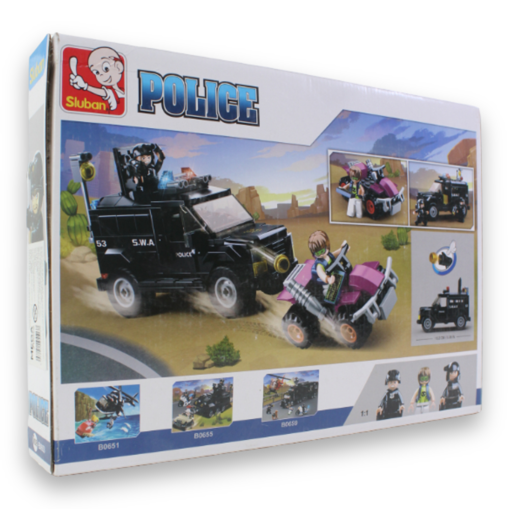 Police II Armored Assault Vehicle Building Set – 293 Pieces