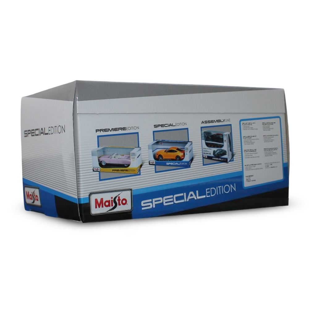 Maisto 2014 Ford Mustang Street Racer Die-Cast Model – 1:24 Scale