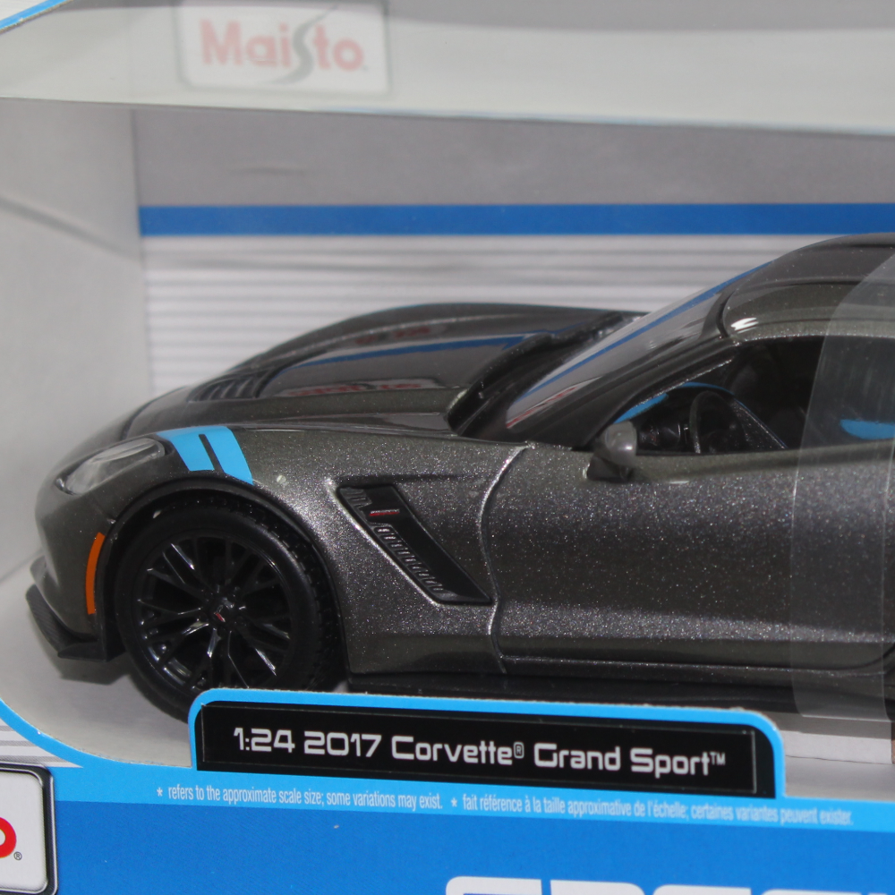 Maisto 2017 Corvette Grand Sport Die-Cast Model Car – 1:24 Scale