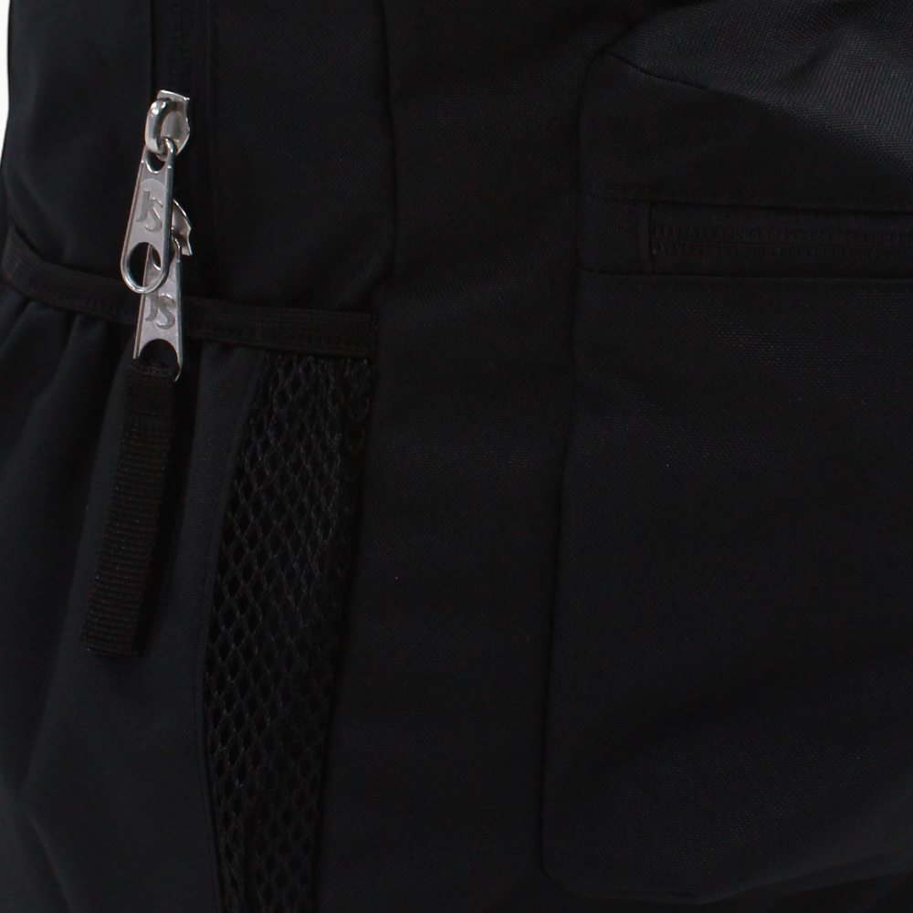 Cross Town Backpack – Black (26 L)
