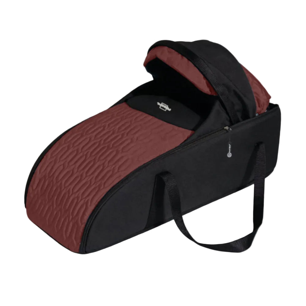 Petit Bebe Carry Cot Allure 0-12m – Burgundy