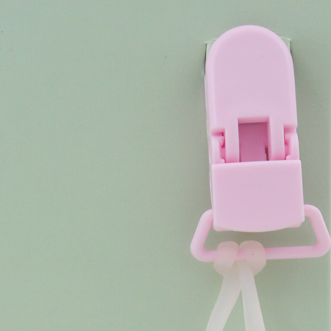 Safari Baby Pacifier Holder +0m – Pink