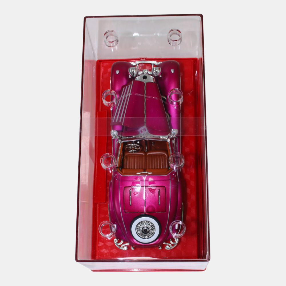 Die-Cast Classic Car – Fuchsia Mercedes