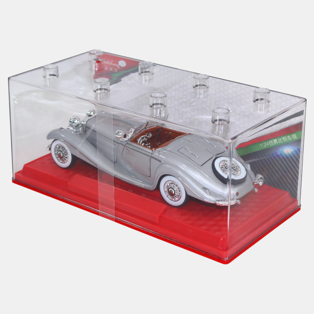 Die-Cast Classic Car – Silver Mercedes