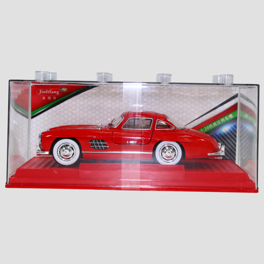 Die-Cast Classic Car – Red Mercedes