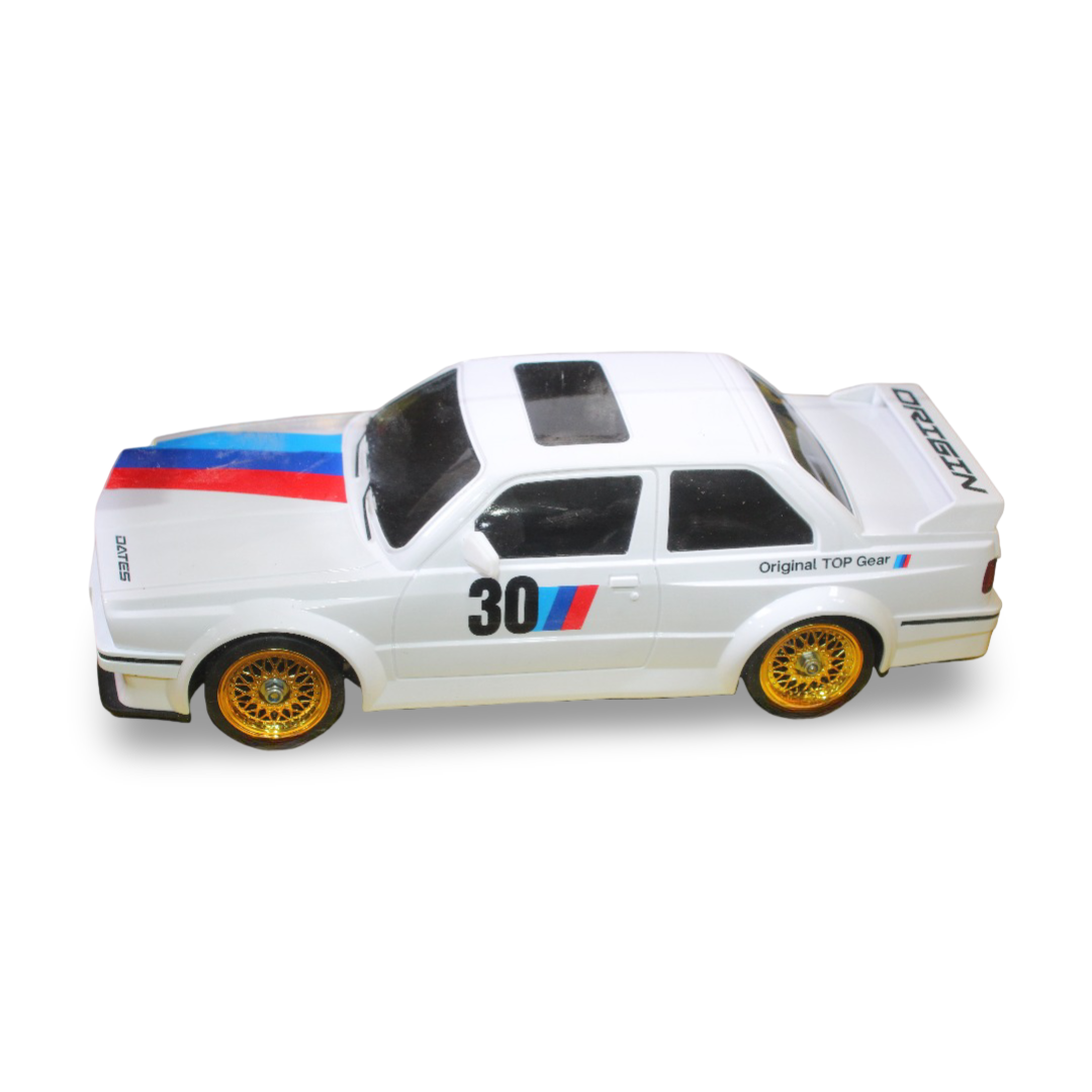 Remote-Controlled BMW E30 Drift Car 1:16 Scale – White