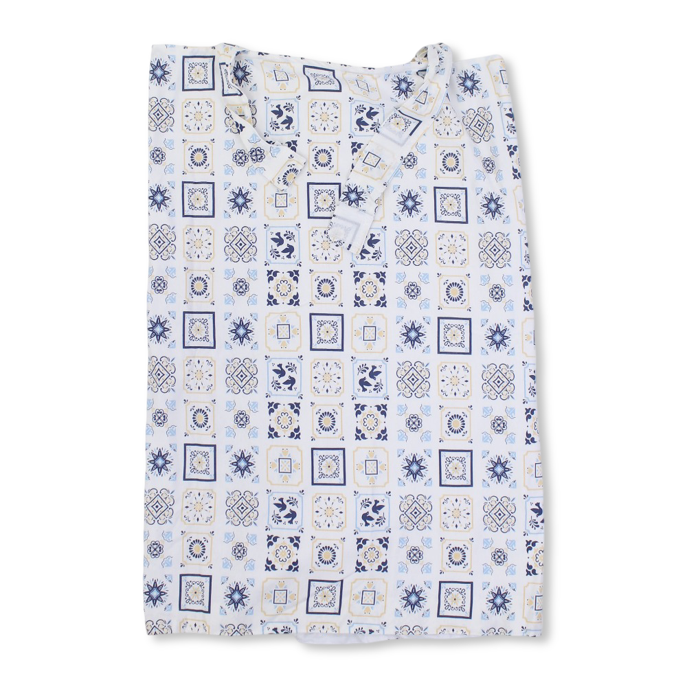 Breastfeeding Cover – White with Arabic Pattern Print