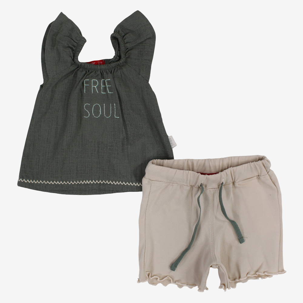 Baby Girls Cotton Pajama Set – Grey with “Free Soul” Design