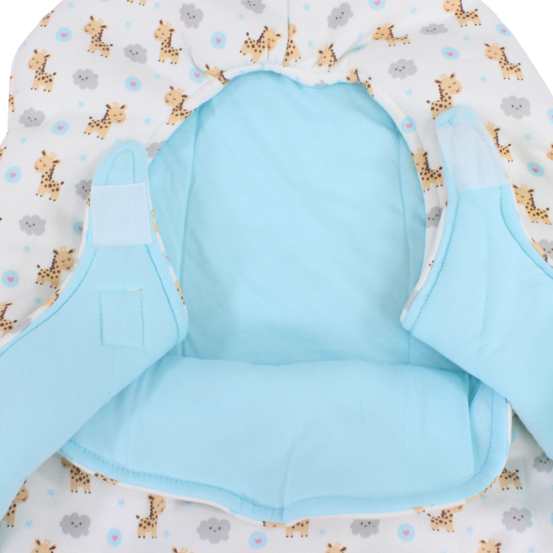 Cotton Baby Port – Off-White with Giraffe Print