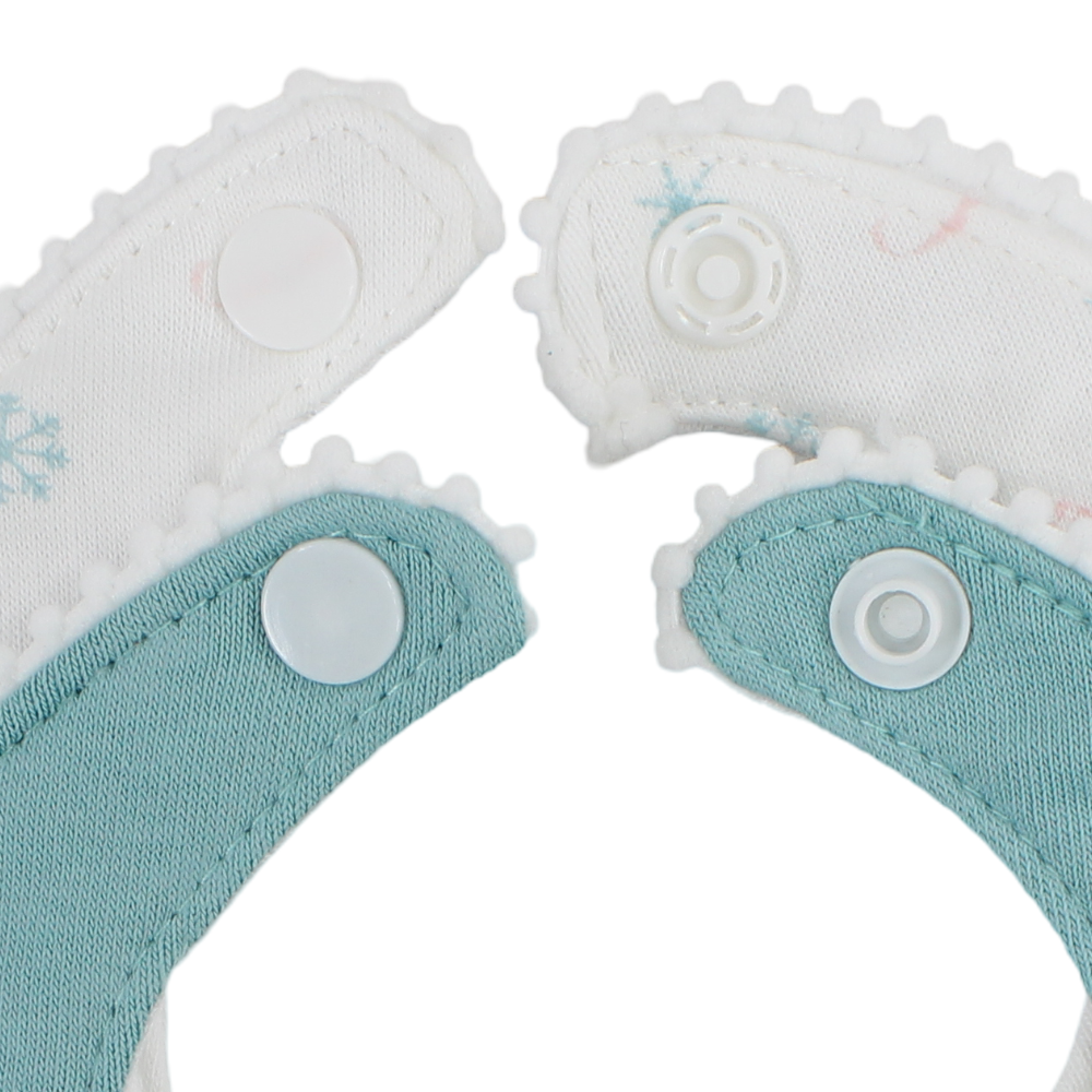 Baby Girls Cotton Bib Set – Mint & Off-White with “Let It Snow” (2 Pieces)