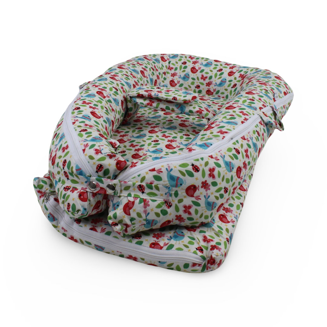 Cotton Baby Nest – Bird Print (70×40×18 cm)