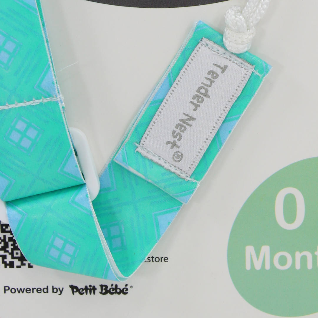 Tender Nest Baby Pacifier Holder 0m+ – Checkered Print