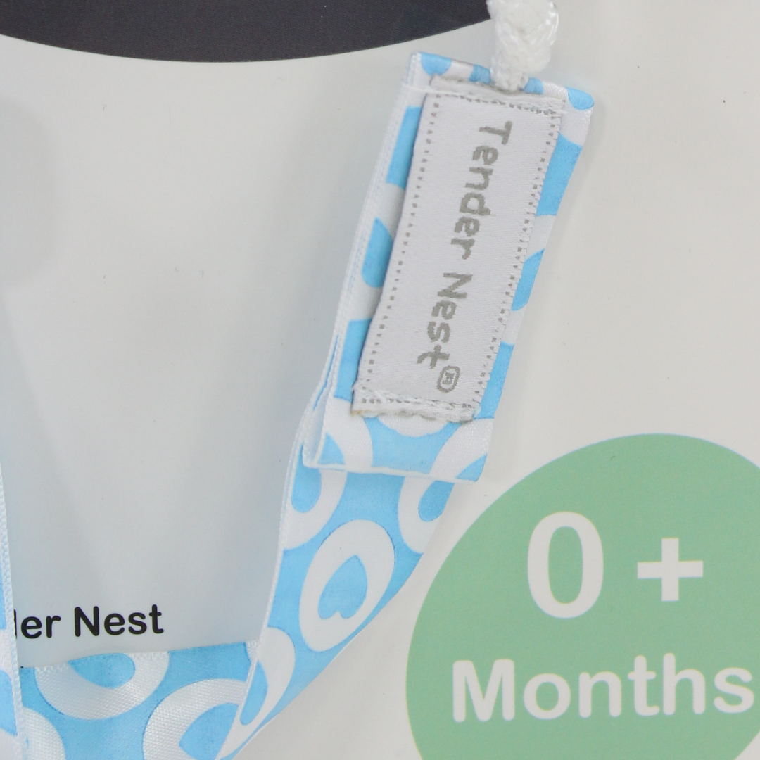 Tender Nest Baby Pacifier Holder 0m+ – Hearts Print