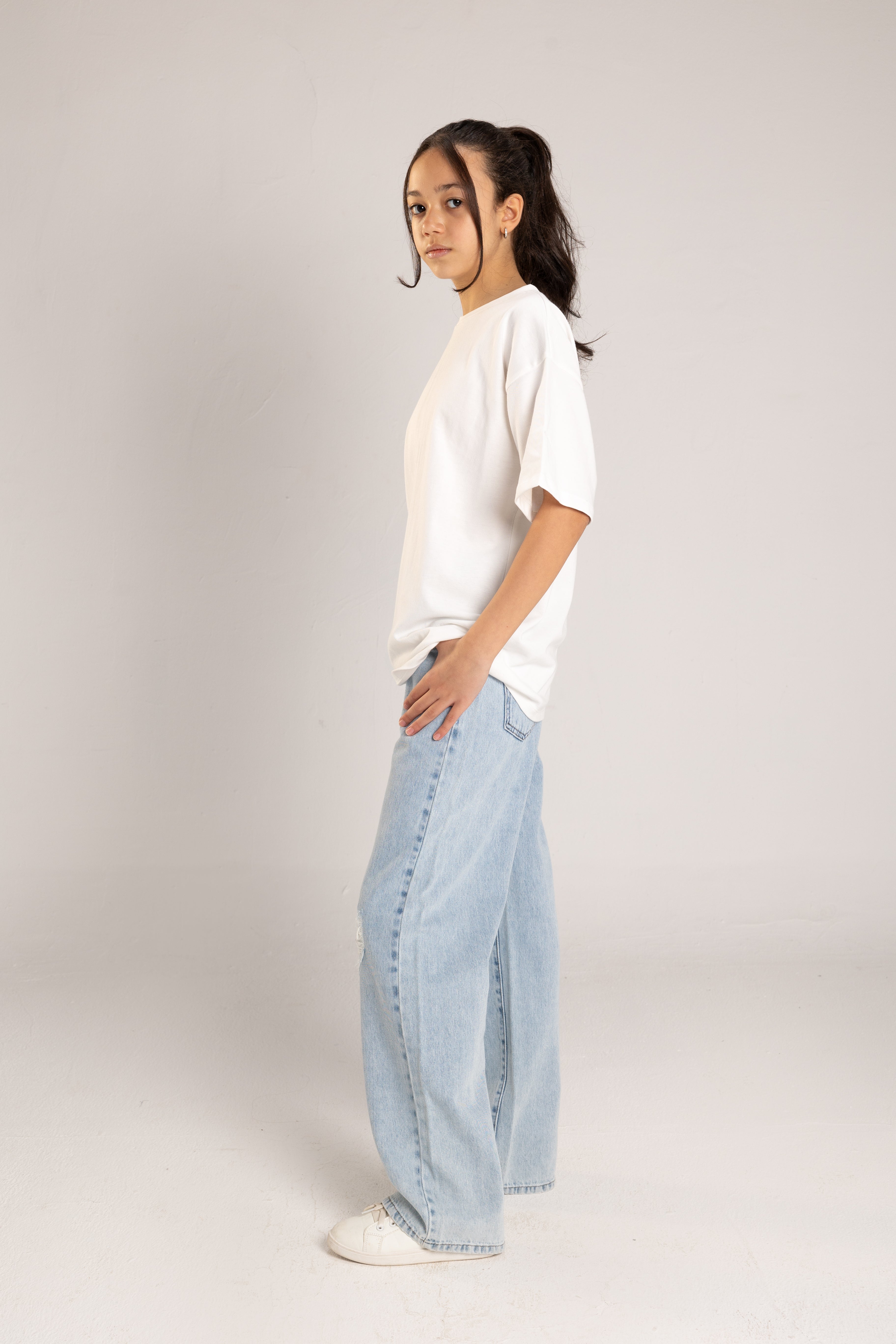 Ripped Wide-Leg Jeans