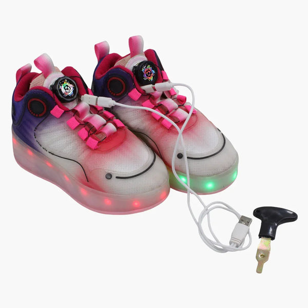 حذاء رياضي RZ1 بإضاءة LED وعجلات وشحن USB