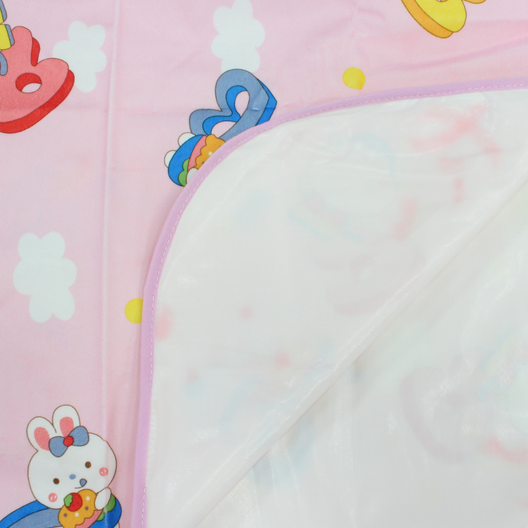 La Frutta Changing Mat – Pink with Letters Print