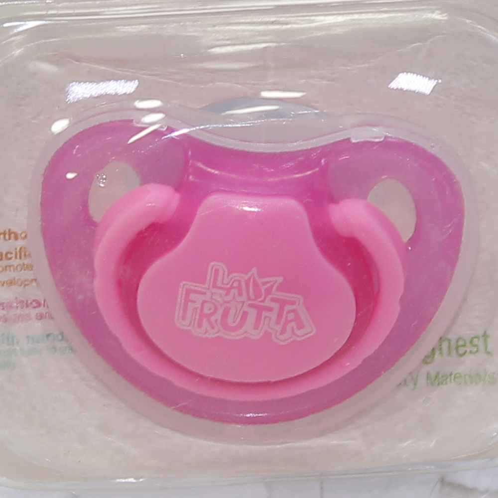 La Frutta Orthodontic Pacifier (6:18m) – Pink