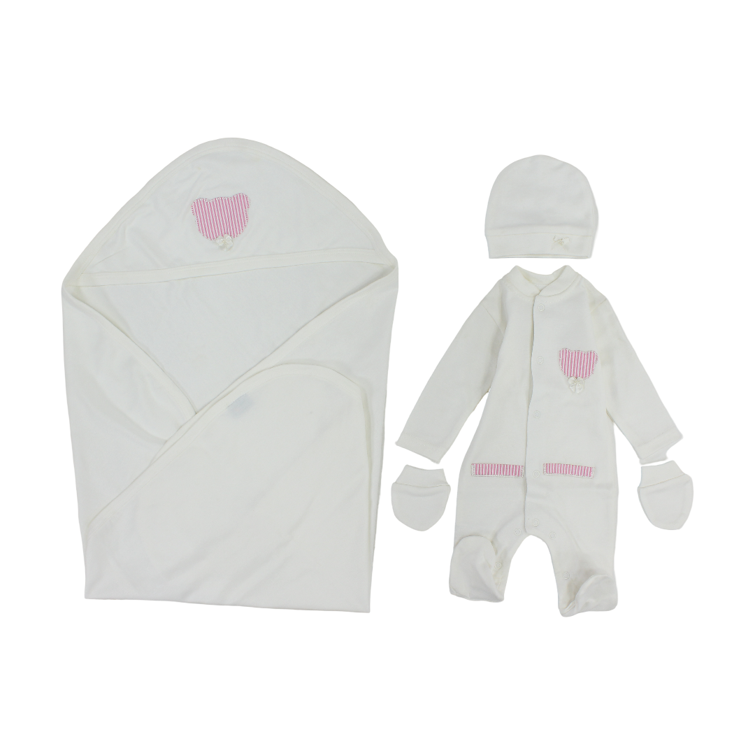 Baby Girls Cotton Gift Cothes Box – Off-White with Heart Design