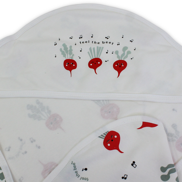 Cotton Baby Blanket – Off-White with "Feel the Beet" Print