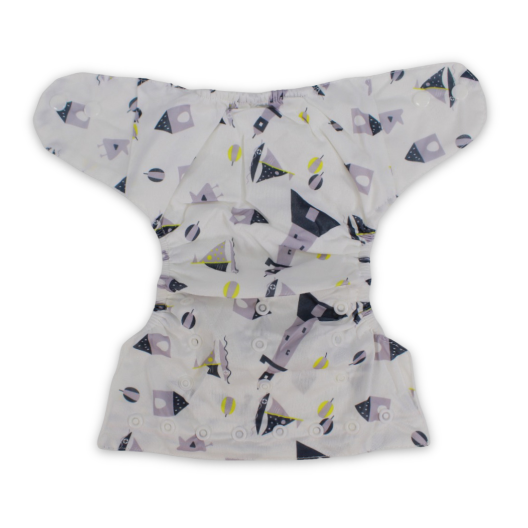 Unisex Baby Reusable Diaper – White with Boats Design