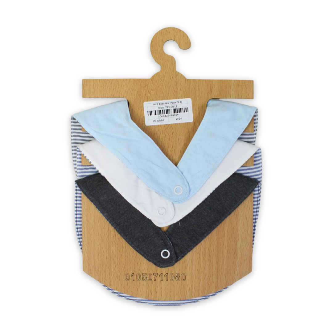 Cotton Baby Bib with "Mom+Dad=Me" Print – (Pack Of 3)