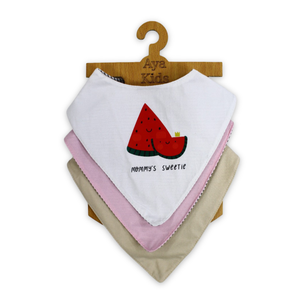 Cotton Baby Bib with "Mommy's Sweetie" Print – (Pack Of 3)