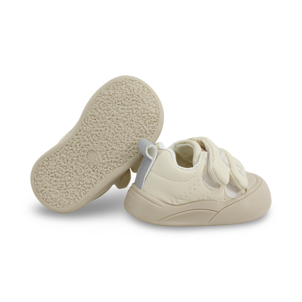 Baby Girls Leather Sneakers – Beige Panda