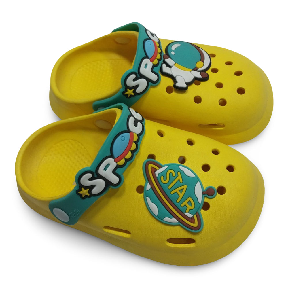 شباشب قباقيب للجنسين من الفضاء