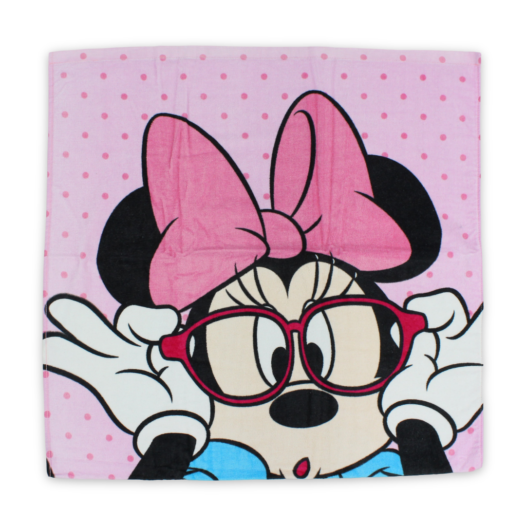 Girls Beach Towel – Pink with Minnie Mouse Print